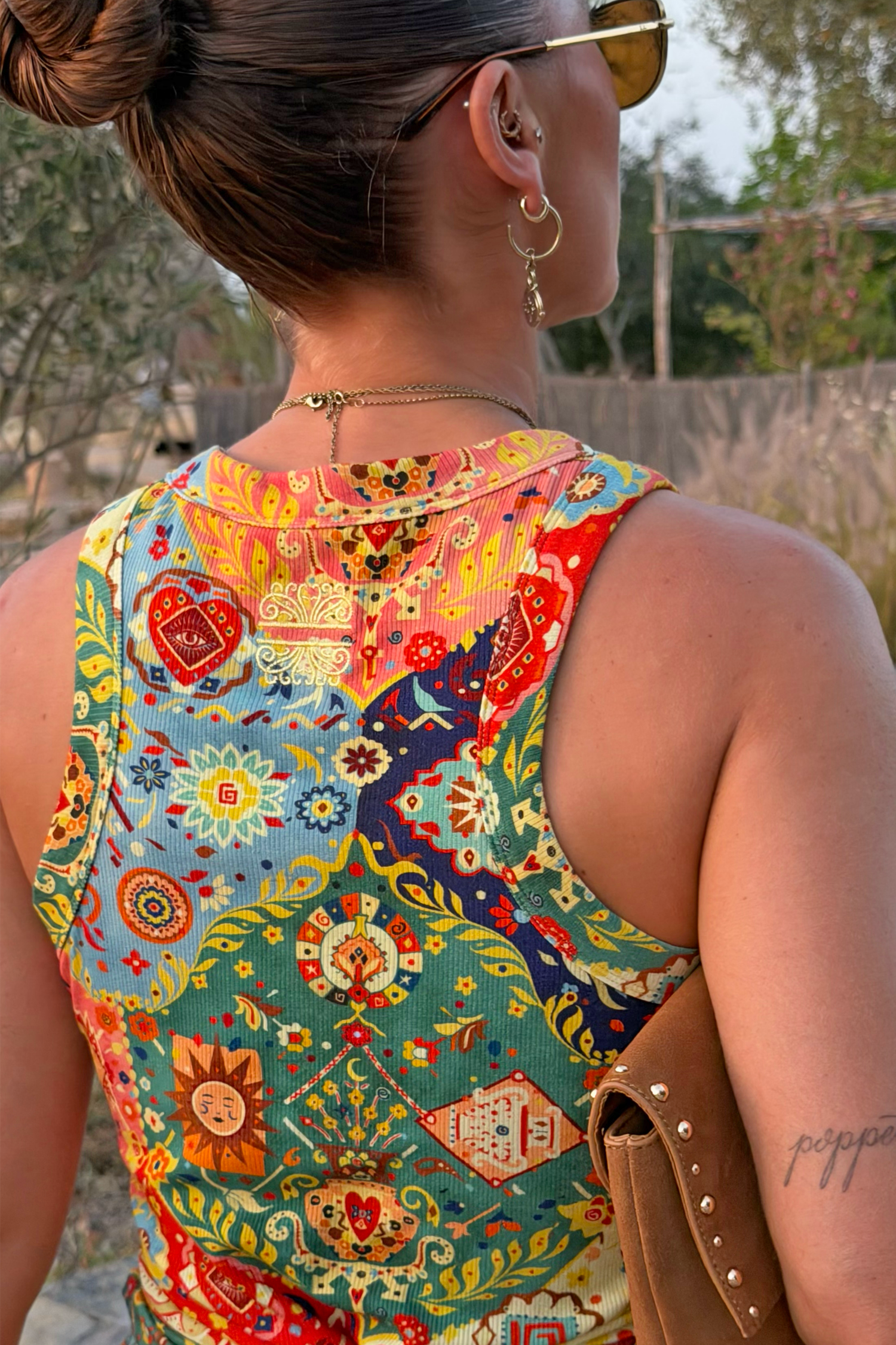 Tapestry Tank