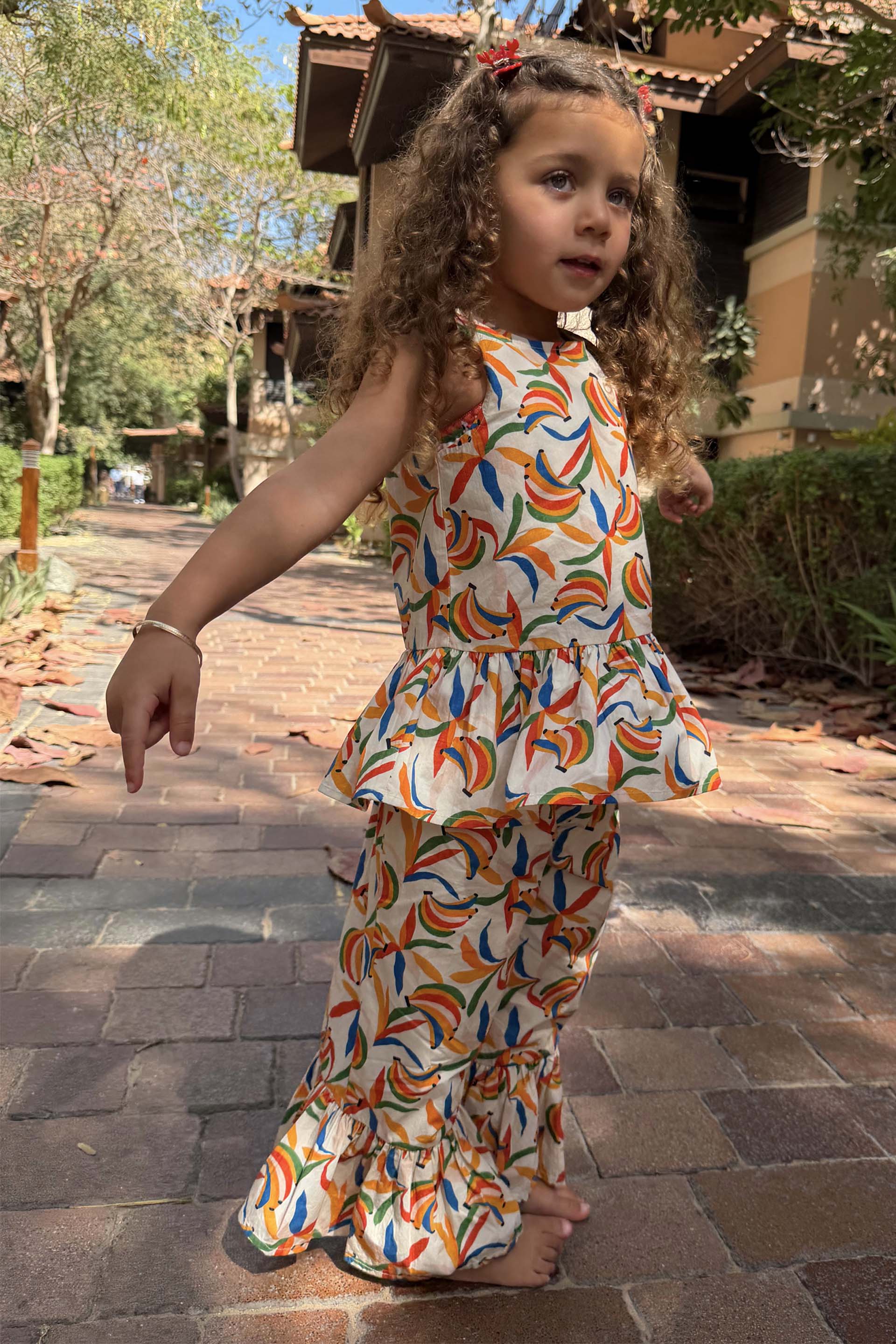 Girl's Banana Cotton Woven Set