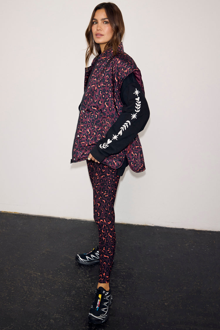 Dark Leopard Gilet